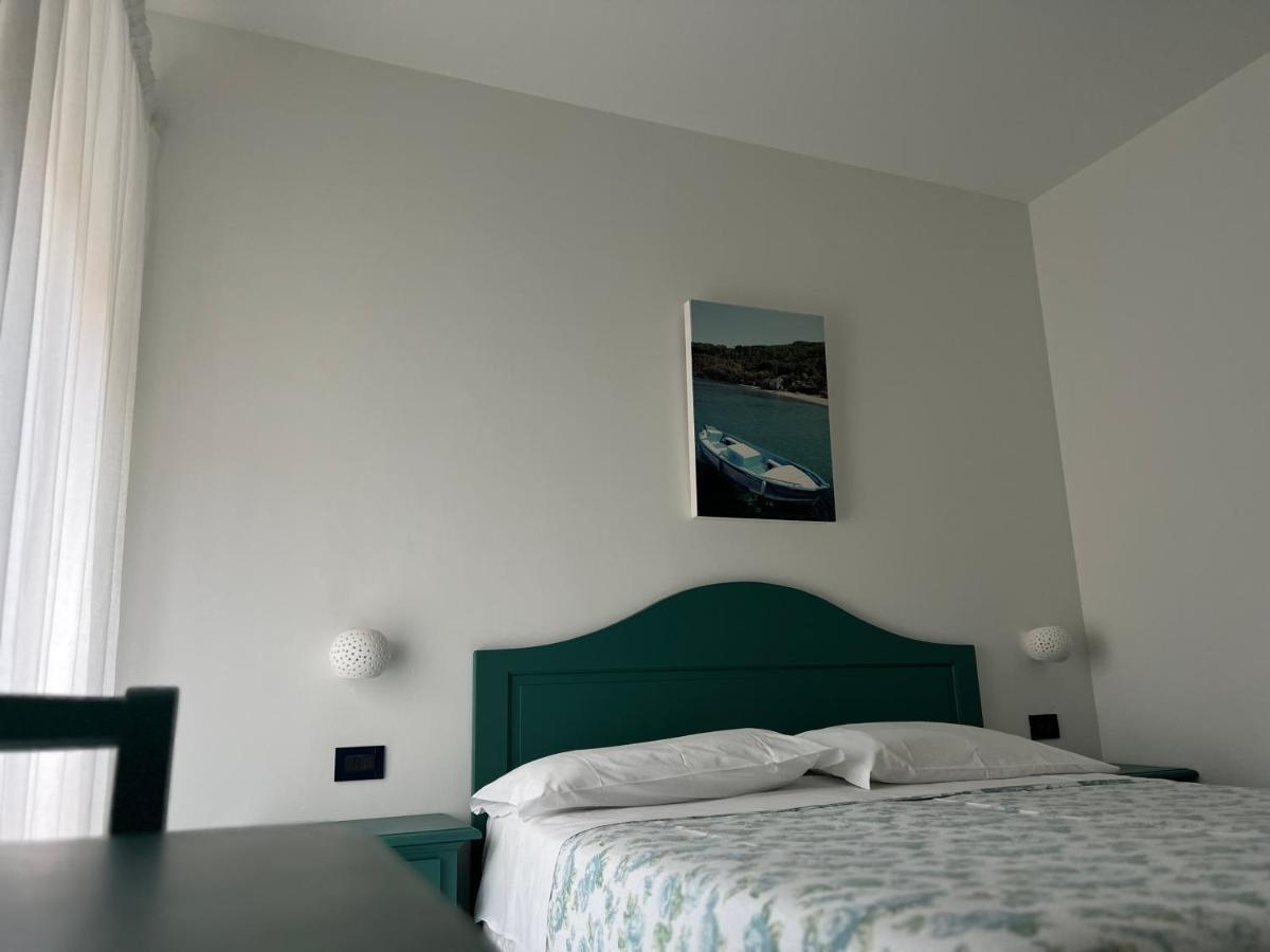 B&B Residence Eco Del Mare パリヌロ エクステリア 写真