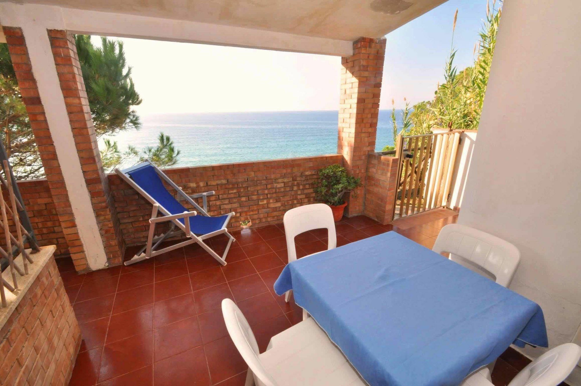 B&B Residence Eco Del Mare パリヌロ エクステリア 写真